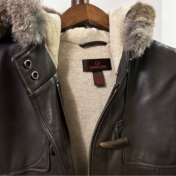 DANIER LEATHER JACKET WITH FUR!!! - Picture 4 of 15